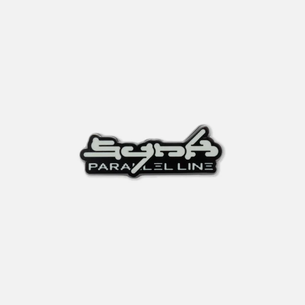 aespa - Badge (Logo Ver.) [2025 aespa Live Tour 'SYNK : Parallel Line' ENCORE Official MD]