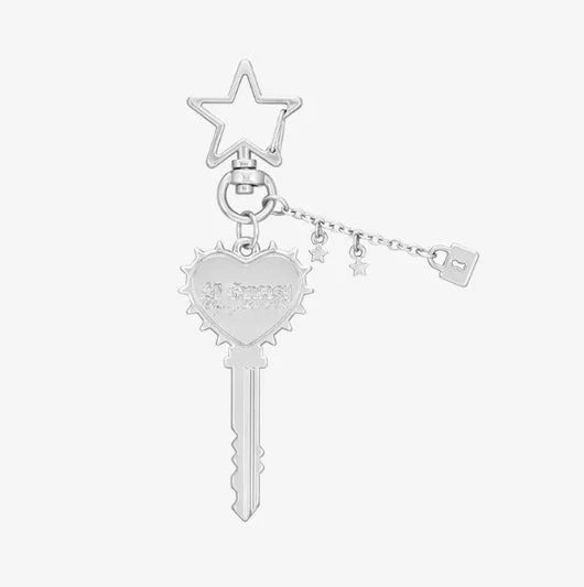CHAEYOUNG - Keyring [The 1st Album 'LIL FANTASY vol.1' Official MD]