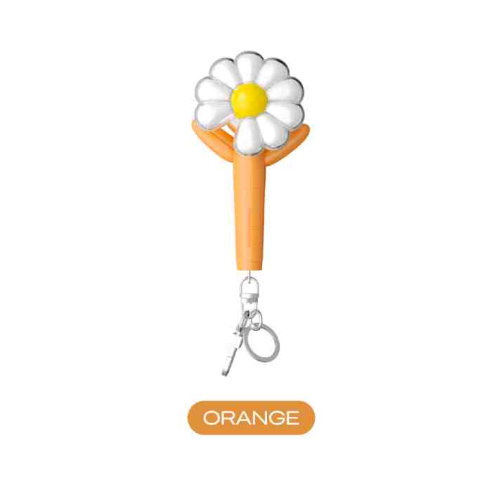 G-DRAGON - Official Mini Light Keyring [2025 World Tour in Seoul 'Übermensch' ENCORE Official MD] - Image 2