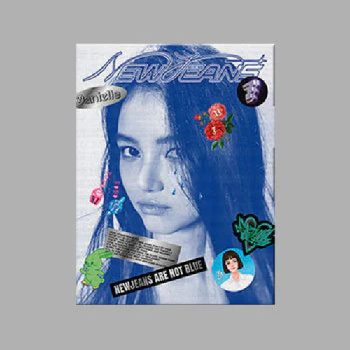 NewJeans - New Jeans [1st EP Album - Bluebook Ver.] - Image 2