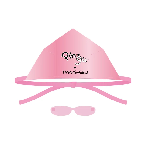 TAEYEON - Outfit (Weekend Ver.) [PINGU X TAENG-GEU Pop-Up Store Official MD]