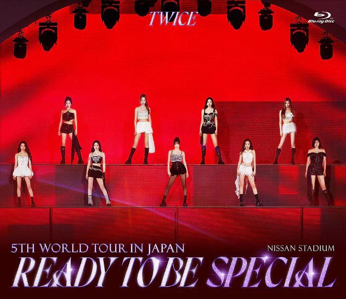 TWICE - 5th World Tour 'READY TO BE' in JAPAN SPECIAL [Regular Edition - Blu-ray]