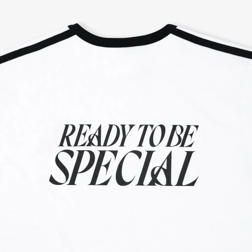 TWICE - White T-Shirt ['READY TO BE' SPECIAL Official MD] - Image 4